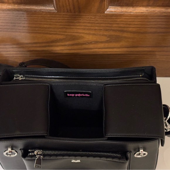 Pre-owned Kate Gabrielle Black Cup Holder Shoulder Crossbody Bag - Picture 3 of 12